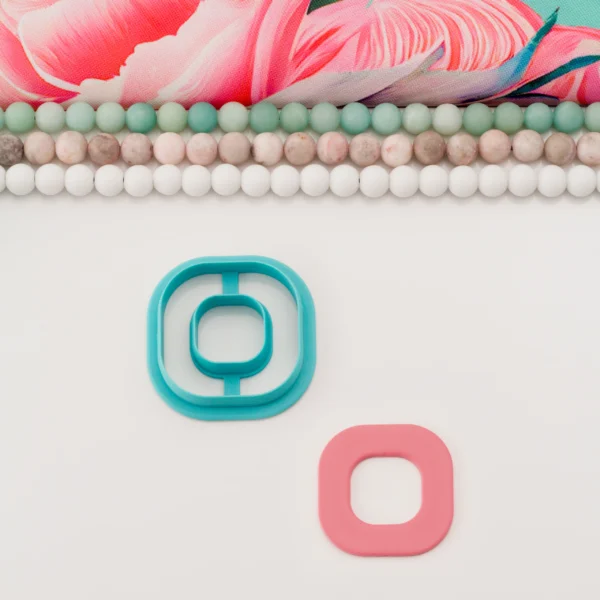 Square Donut with XL Rounded Corners M