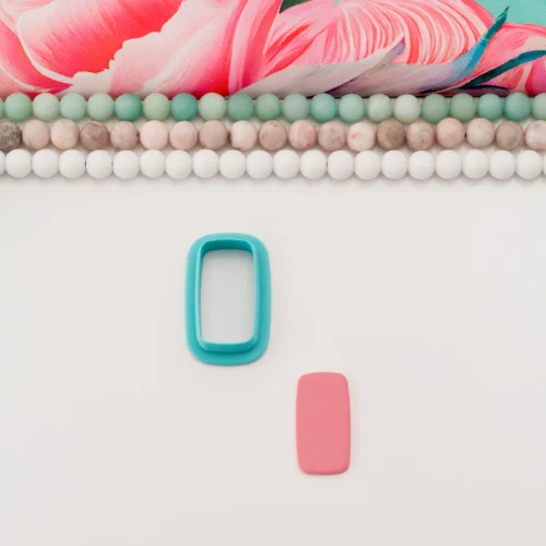 Solid Rectangle with Rounded Corners & Curved Walls M