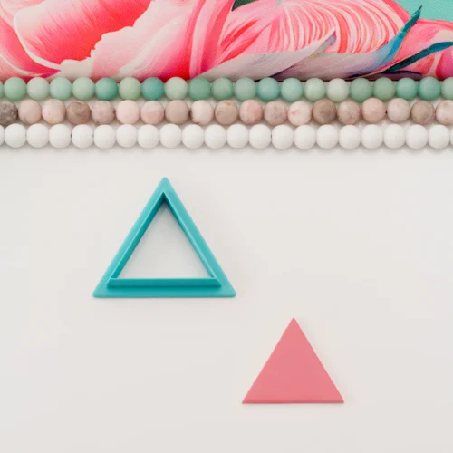 Solid Triangle