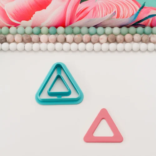 Triangle Donut with Rounded Corners M