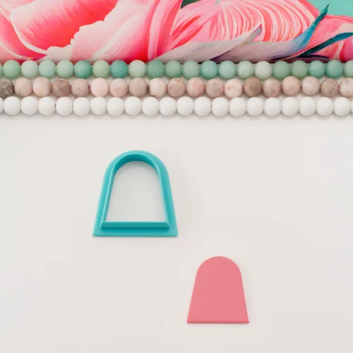 Solid Arch with Wide Base M