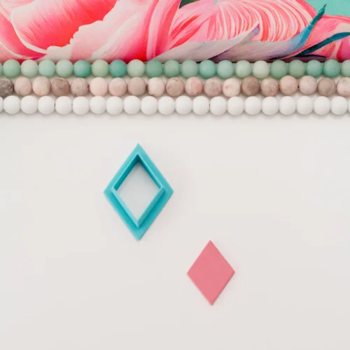 Solid Rhombus L