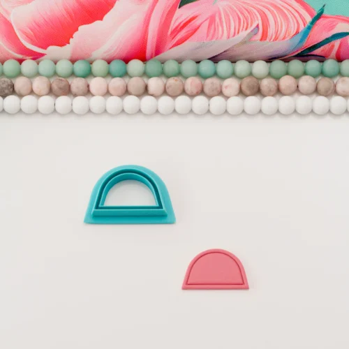 Framed Arch with Wide Base L