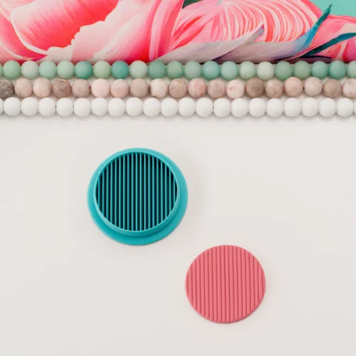 MC0389_Full Ribbed Circle_Cover Full Ribbed Circle