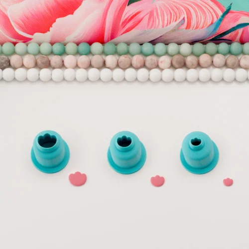 Single Micro Rounded 3-Lobe Petal