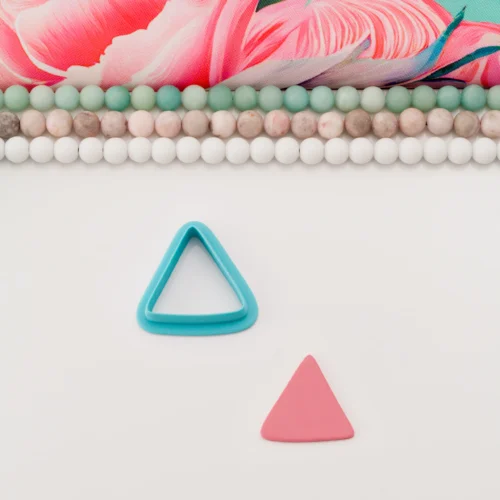 Solid Triangle Pebble